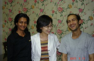 1.1421679977.with-indian-guest-house-owner-the-nepali-chef